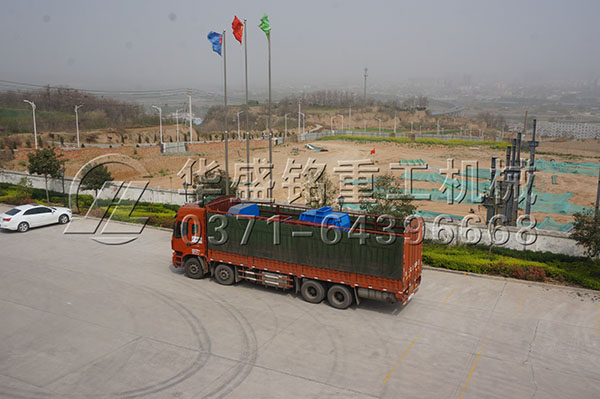 ��݁����C(j��)